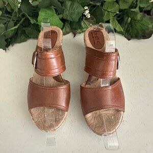 B.o.c Brown Leather Cork Wedge Sandals Size 8